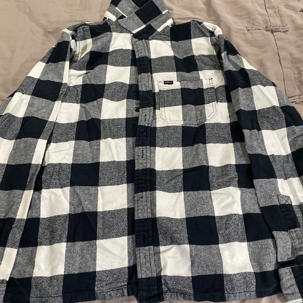 Men’s medium Hollister button down shirt